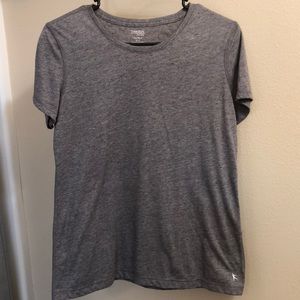 Short sleeve fitnesses shirt